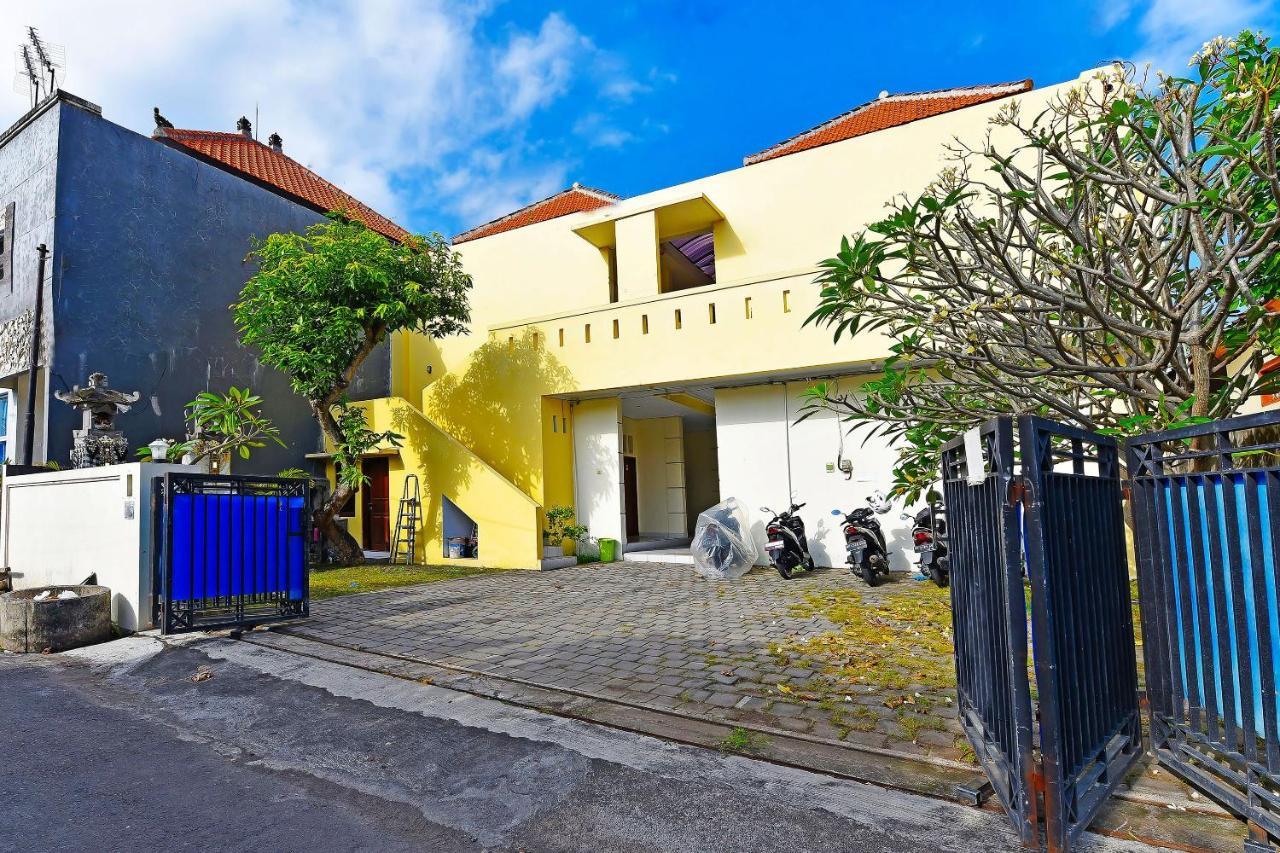 Oyo 91445 Sandat Guest House เดนปาซาร์ ภายนอก รูปภาพ