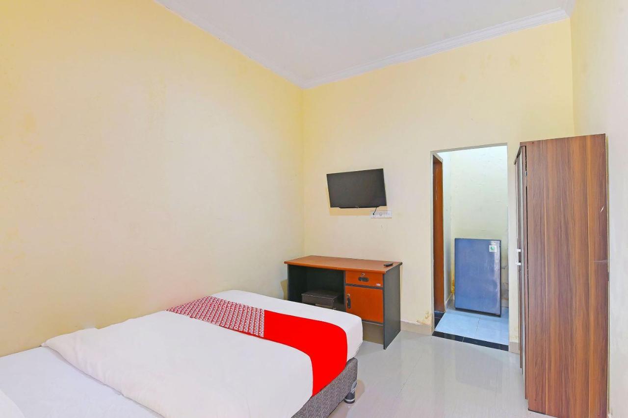 Oyo 91445 Sandat Guest House เดนปาซาร์ ภายนอก รูปภาพ