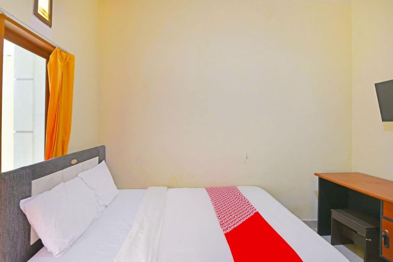 Oyo 91445 Sandat Guest House เดนปาซาร์ ภายนอก รูปภาพ